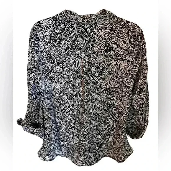 NY Collection Black & White Paisley Blouse | Size XL | Roll-Tab Sleeves - Picture 8 of 9